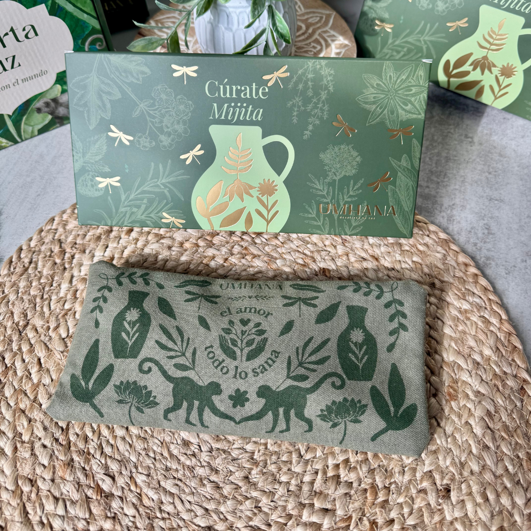 Cojín Herbal para relajar el cuerpo, la mente y darle amorcito al corazón UMHANA | Mezclas a base de Plantas & Adaptógenos