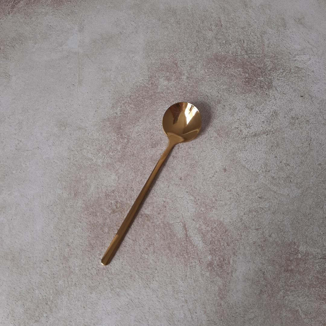 Cucharita Dorada UMHANA